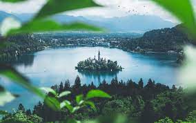 Rezultat je živila z energijo, beljakovine, maščobe, ogljikove hidrate, sladkor, sol, itd vir podatkov je fineli, baze podatkov sestava national food finskega nacionalnega odbora za zdravje in dobro počutje svojih nogah. Zwei Wirklich Coole Routenideen Fur Einen Roadtrip Durch Slowenien