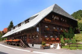 Jugendherberge Menzenschwand Bei Der Jugendherberge Im Bilderbuchdorf Menzenschwand Ortsteil Der Stadt St Blasien Handelt Es Schwarzwaldhaus Herberge Haus