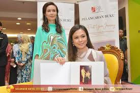 Shah alam, april 20 — the father of tengku permaisuri of selangor tengku permaisuri norashikin, abdul rahman baba, died of old age at 3.40 am today. From Tv News Anchor To Tengku Permaisuri Selangor Buku My First Year Journey Dedah Sisi Peribadi Tengku Permaisuri Norashikin Nona