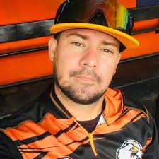 Angel Andrade (@angelandradeoficial) • Threads, Say more