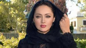 تصاویر| فوتبال بازی کردن جالب و تماشایی نیکی کریمی|صراط‌نیوز
