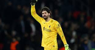 Liverpool sin Alisson: ¿Cuándo vuelve el arquero tras su lesión? - Imagen principal del artículo