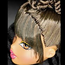 Bratz Goin Out! Sasha Rerooted in Mysammy and Coco77 saran hair from  @restoredoll_ Available for purchase, DM for info #hairstylist #stylist  #dollhair #doll #dolls #dollcollector#fashiondoll#passion4fashion  #bratzoutfit#dollreels #ooakdoll ...