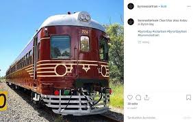 Sebelum masuk stasiun madiun, dari arah barat, setelah perlintasan sebidang di jl. Ramah Lingkungan Kereta Api Di Negara Ini Gunakan Tenaga Surya