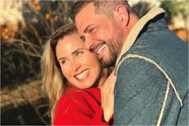 Daniel lamenta a morte da mãe, Maria Apparecida, e cancela agenda