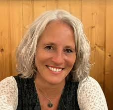 Barbara Koll's Instagram, Twitter & Facebook