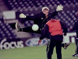 25 outstanding saves peter schmeichel. Opinion Peter Schmeichel A Very Different Kind Of Keeper Manchester United