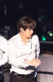 Ethereal Lee Know On Twitter Lee Know Lee Min Ho Lee Know Stray Kids