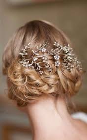 прически на длинные волосы на свадьбу в греческом стиле Svadebnye Aksessuary I Ukrasheniya Sredizemnomorskie Svadby V Grecheskom Italyanskom Stile Foto 57 Idej 2017 Svadebnye Pricheski Elementy Prichesok Nevesta