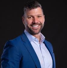 Early Stage- Sharing stories about founders and their early stage  businesses from insurtech and fintech to AI — 11eight