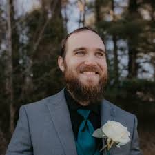 The Best Magicians for Hire in Evansville, IN