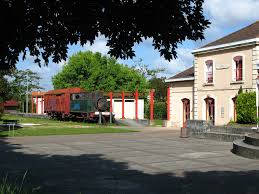 Fichier Ancienne Gare De Saint Medard En Jalles Jpg Wikipedia