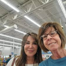 Earl Poe's Instagram, Twitter & Facebook