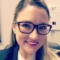 Sarah Settles's Instagram, Twitter & Facebook