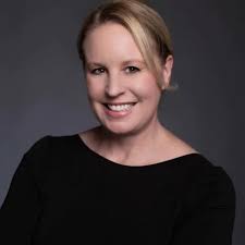 This week’s “Chief Travel Leader” is the CEO of Collette Travel and Tours,  Jaclyn Leibl-Cote. We’ll discuss insights