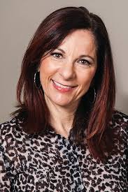 The Soup Sisters Cookbook: 100 Simple Recipes to Warm Hearts . . . One Bowl  at a Time: Hapton, Sharon, Lamielle, Pierre A.: 9780449015599: Amazon.com:  Books