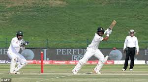 How much did i have? Dinesh Chandimal Baby Poslednie Tvity Ot Dinesh Chandimal Chandi 17 Superfresco Wallpaper