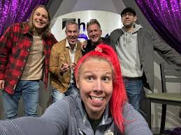 I'm doing my second weekend as a feature. First time it happened I was a  last-minute fill-in to help cover for a headliner who took sick. But this  time it's been scheduled.