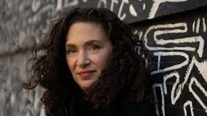 Juliana Nash's Instagram, Twitter & Facebook