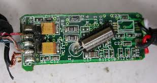 And with the potentiometer, you can change the volume of the speakers to suit your listening needs. Raspberry Pi Soundcard From Logitech Headset Richard Mudhar