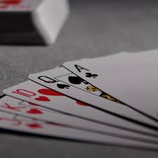 Dieses saufspiel zum selber ausdrucken gefällt uns deswegen so besonders, weil es. Trinkspiel Karten Zum Ausdrucken Drinkopoly Trinkspiel Secrets Geschenkidee Ch Teubiumtouci