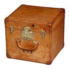 All Leather Hat Trunk By Louis Vuitton C 1920 1stdibs Com Vintage Hat Boxes Louis Vuitton Hat Louis Vuitton Trunk
