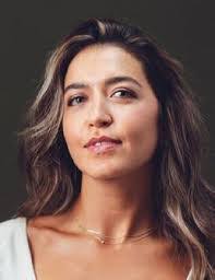 Danielle Blouin's Instagram, Twitter & Facebook