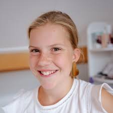 Het liefst zou ik een vogel zijn. Maar stel dat je geen leuke vogel bent,  dan word je door iedereen gehaat'