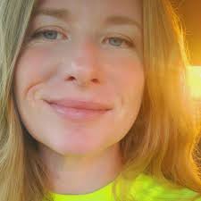 Are tiny white threads in the water a parasite?