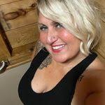 Amy Morello's Instagram, Twitter & Facebook