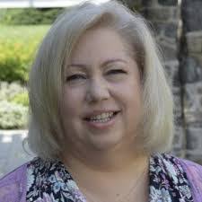 Lisa Scheid's Instagram, Twitter & Facebook