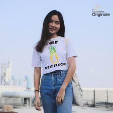 N Oubliez Pas De Manger 5 Fruits Et Legumes Par Jours Ananas Eau Tshirt Teeshirt Humour Fun Instagood Photooftheday Soleil Women Women S Top T Shirt