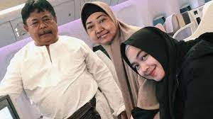 Baginya, kepergian sang ayah adalah mimpi buruk. Yunf8v67ffmfwm