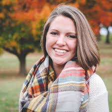 Jessica Borland's Instagram, Twitter & Facebook