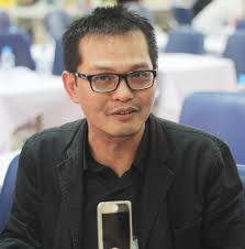 Nsnd trung hiếu · giải hạn(1996) · hà nội 12 ngày đêm (2002) · mười ba bến nước (vai tào) · người con của rồng (2010) · một giờ làm quan (vai hàn) · đại gia chân đất. Nsnd Trung Hiáº¿u Noi Hai Táº¿t Há»Ÿ Hang Pháº£n Cáº£m La Ä'anh Gia Cáº£m Tinh