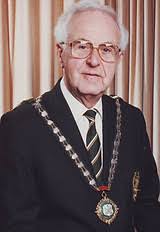 Sheila Gooch's Instagram, Twitter & Facebook