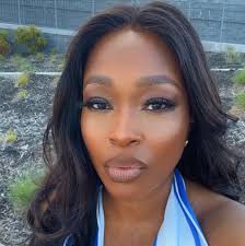 04/18/🕊 GOD made me the way I AM and its my BUSINESS to be TRUE to THAT.  He Granted me another year of LIFE.. I'm THANKFUL and BLESSED 🙌🏿 😇 💥  HAPPY