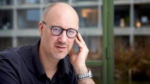 Olivier Servais (UCLouvain): «Avec le covid, les rituels de passage sont  mis en stand-by»