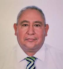 Felicidades a todas las ABOGADAS y ABOGADOS que yo conozco. Que pasen un  gran día.