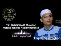 Hallo guys, jumpa lagi di xenos music nah, di video kali ini saya tampilkan sebuah lagu sholawat dari az zahir yang berjudul. Terbaru Lagi Dari Kang Taqim Az Zahir Berkat Kanjeng Nabi Full Lirik Youtube