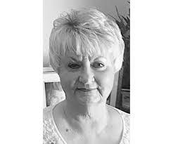 Crystal Benfield's Instagram, Twitter & Facebook