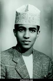 ن صورة قديمة ونادرة لحاكم عربي في شبابه هل تعرفه Sultan Qaboos History Events History