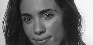 È ora il turno di Jenny Pacini, giornalista. Per la mostra "Radan,  Inshallah" Jenny ha realizzato il Video