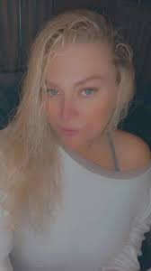 Sandy Colwell (@tenneseegirl76)