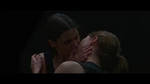 Fazlasıyla muhafazakar hıristiyan bir ailenin kızı olan thelma (eili harboe), üniversite eğitimi için ilk ailesinden uzakta yaşamaya başlamıştır. Nyff Review Thelma Is The Sexy Psychological Breakout Hit Of Nyff Black Girl Nerds