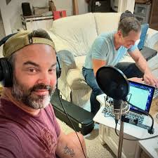 Tim Winchester (@timwinchestermusic) • Instagram photos and videos