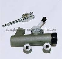 Auto Parts Engine Clutch Master Cylinder for Foton Truck Ollin Aumark M2 C3  Toano K1 F1102916300004A1331