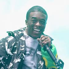 Please download one of our supported browsers. Lil Uzi Vert Is Redefining Men S Fashion Essence