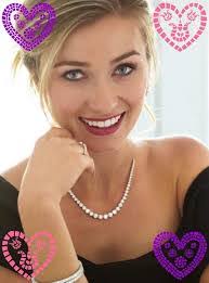 Crystal Hahn's Instagram, Twitter & Facebook