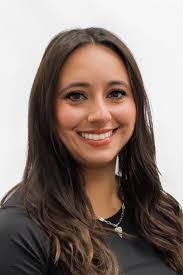 Amanda Renfrow's Instagram, Twitter & Facebook